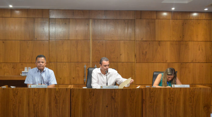 Vereadores aprovam reajuste de 4,76% aos salários dos servidores da Prefeitura