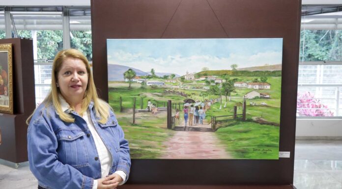 Exposição “Memórias”, de Creusa Angelon, é aberta na Câmara