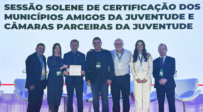 Câmara de Itatiba recebe certificado de “Parceira da Juventude” pelo segundo ano consecutivo