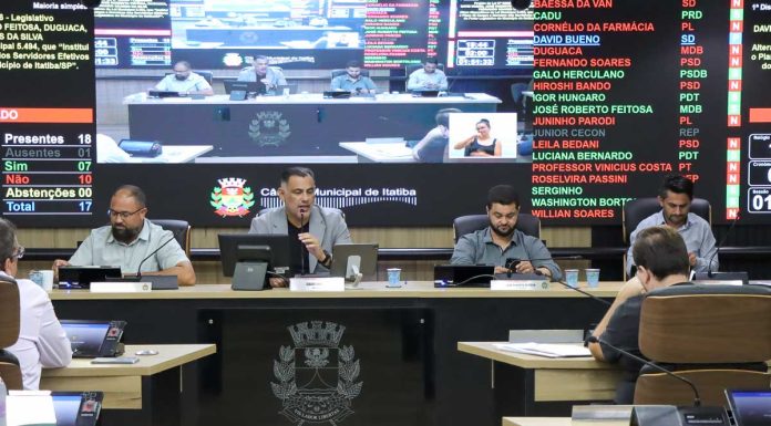 Câmara aprova dois projetos em segundo turno em 48ª Sessão Ordinária